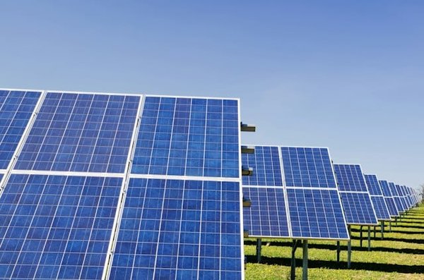 What Are the Innovative Approaches for Small Businesses to Utilize Renewable Energy Sources?