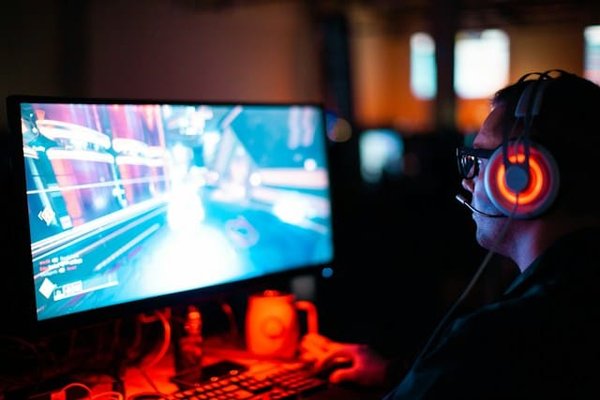What Are the Security Concerns with Online Console Gaming?